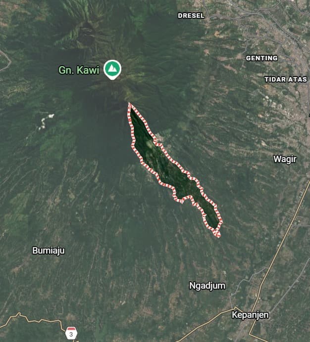 Pemandangan Desa Balesari di lereng timur Gunung Kawi, Kecamatan Ngajum, Kabupaten Malang